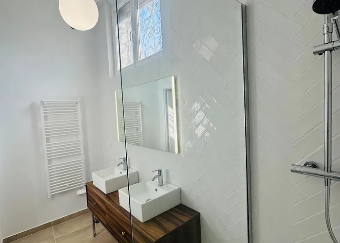 Hyper Centre Cathédrale Boulingrin 101 *